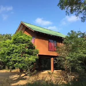 Hotel Sky Forest, Habarana